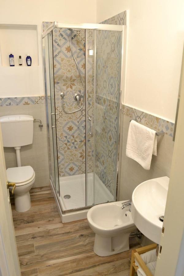 Modarno Exclusive Apartments 佛罗伦萨 外观 照片