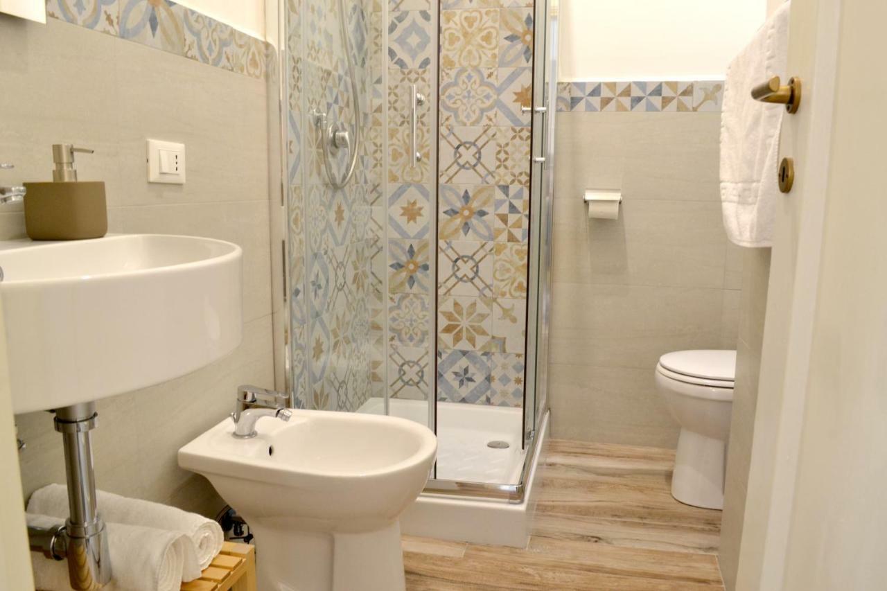Modarno Exclusive Apartments 佛罗伦萨 外观 照片